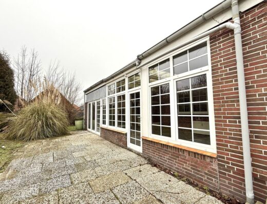 Großes Mehrfamilienhaus in Berumbur!